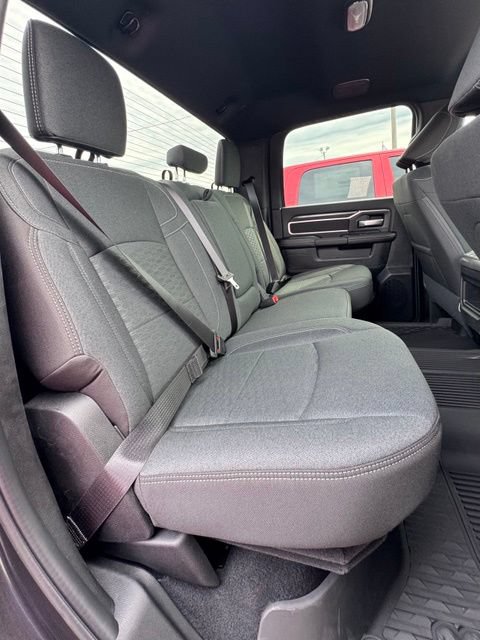 New 2026 RAM 3500 Big Horn AWD/4WD image 15