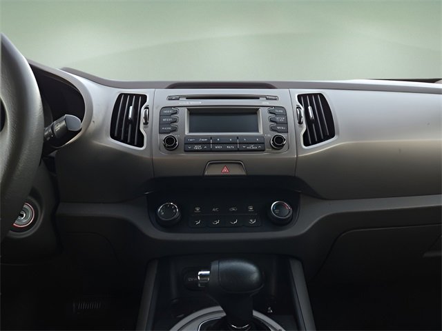 Used 2016 Kia Sportage LX image 11