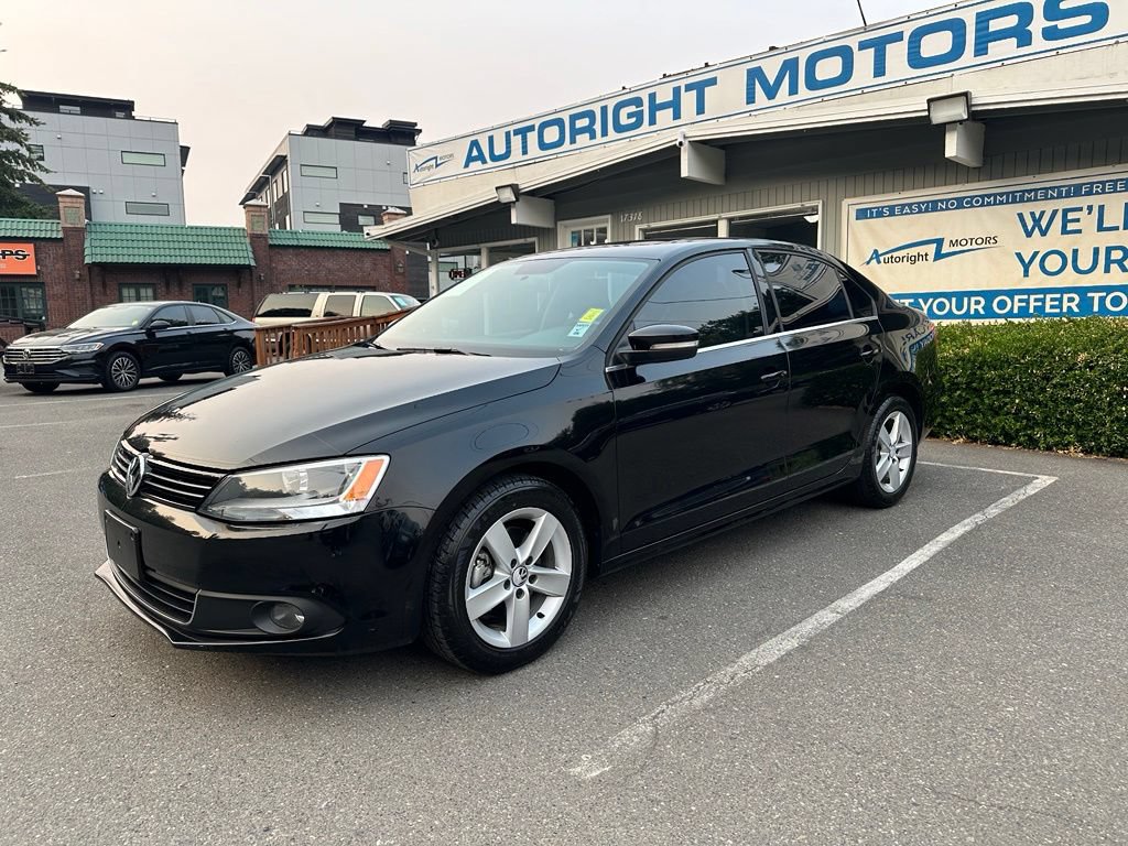 Used 2012 Volkswagen Jetta TDI FWD image 1