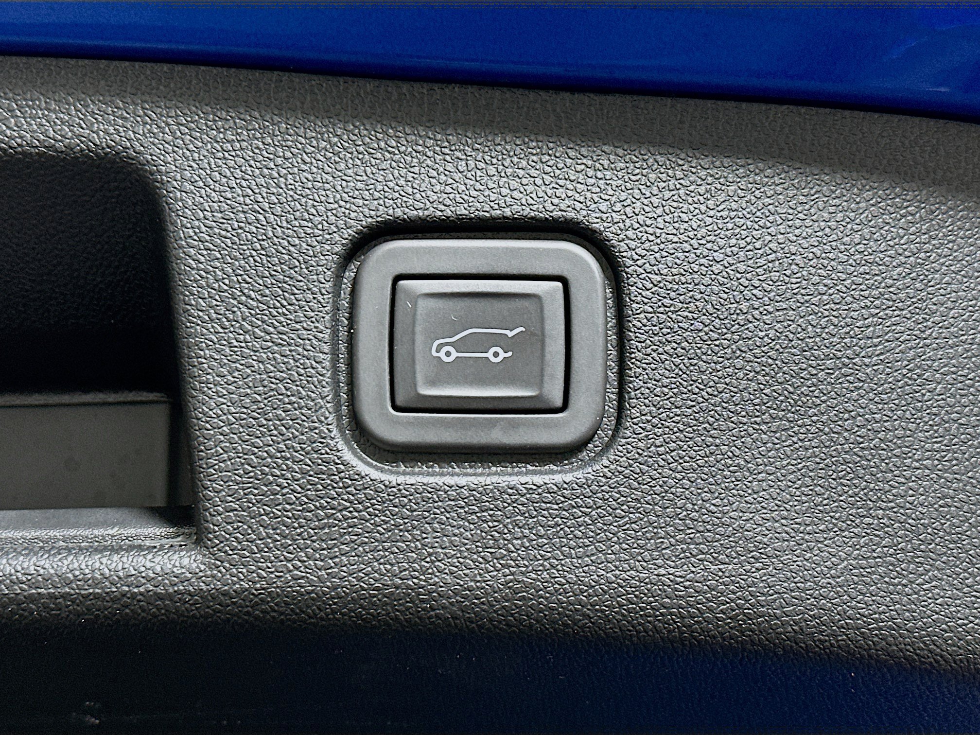 Used 2024 Chevrolet Blazer EV LT AWD/4WD image 31