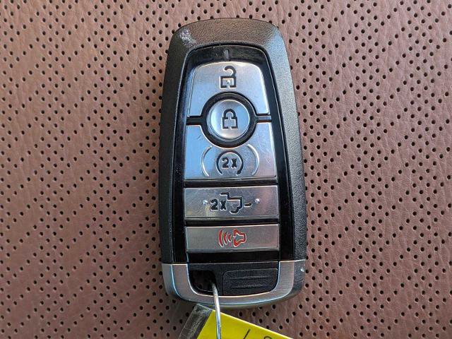 Certified 2025 Ford F150 King Ranch AWD/4WD image 29