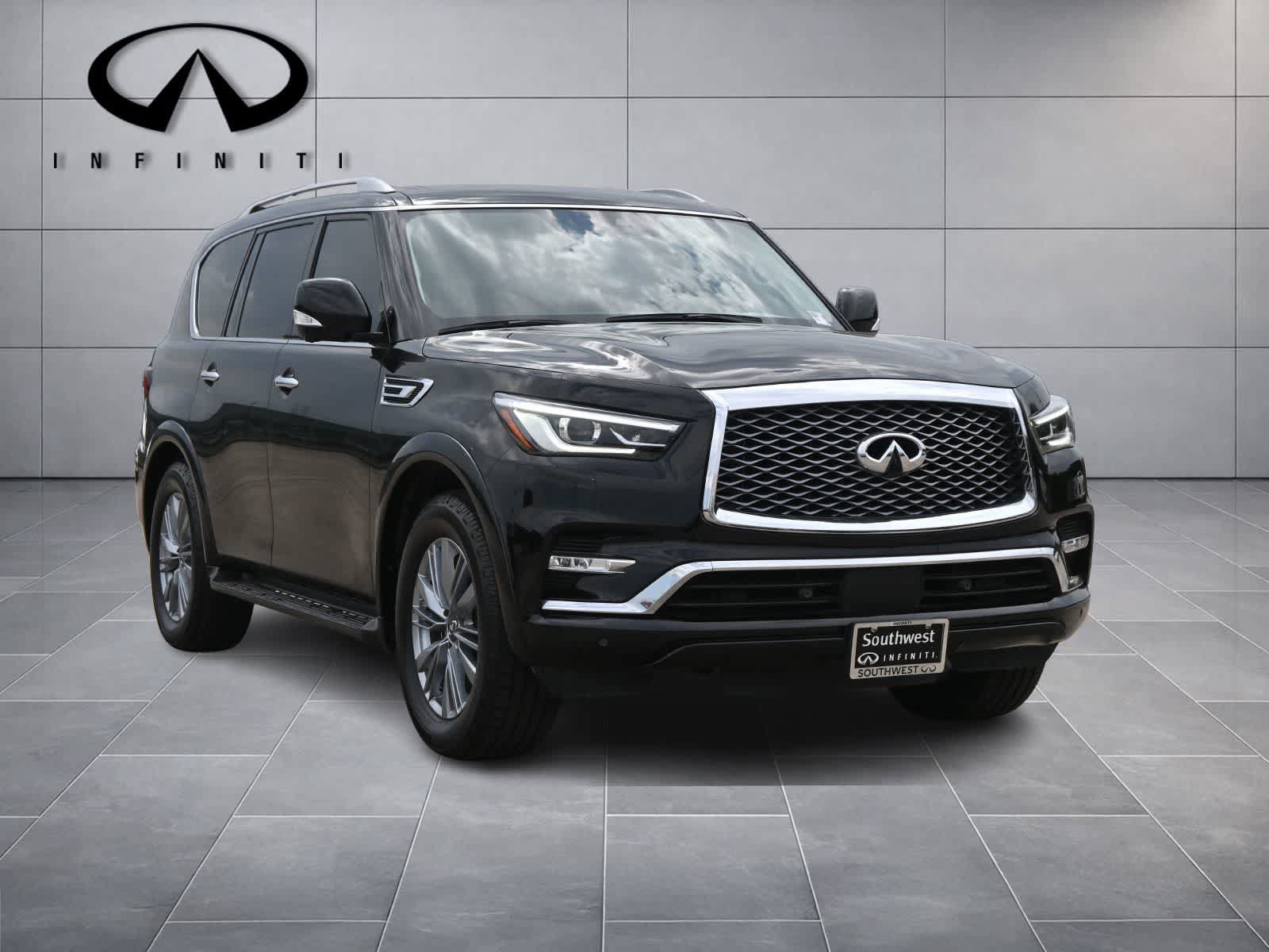 Used 2022 INFINITI QX80 Luxe w/ Cargo Package AWD/4WD image 2