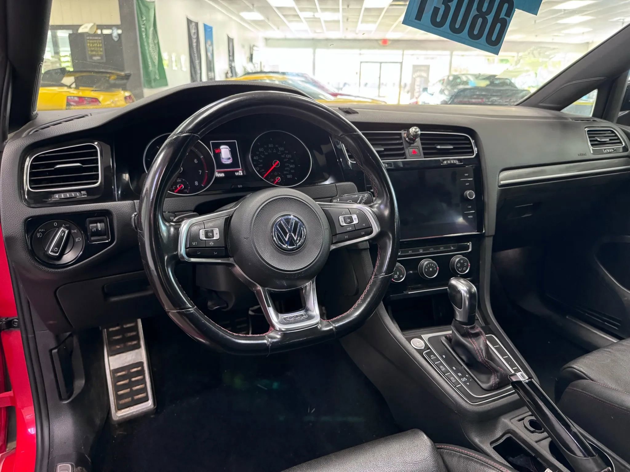 Used 2021 Volkswagen GTI SE image 3