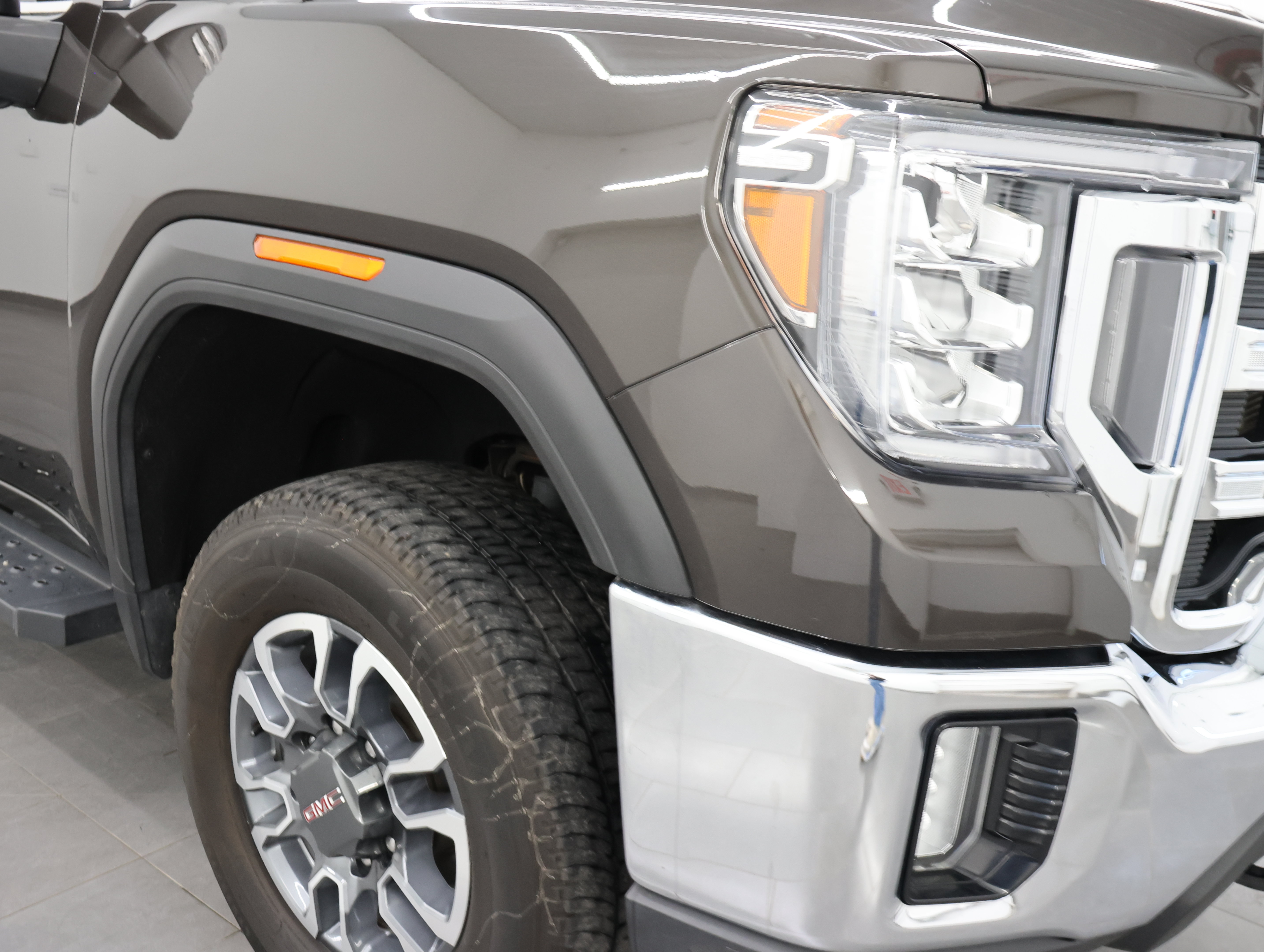 Used 2021 GMC Sierra 3500 SLE w/ SLE Convenience Package AWD/4WD image 22