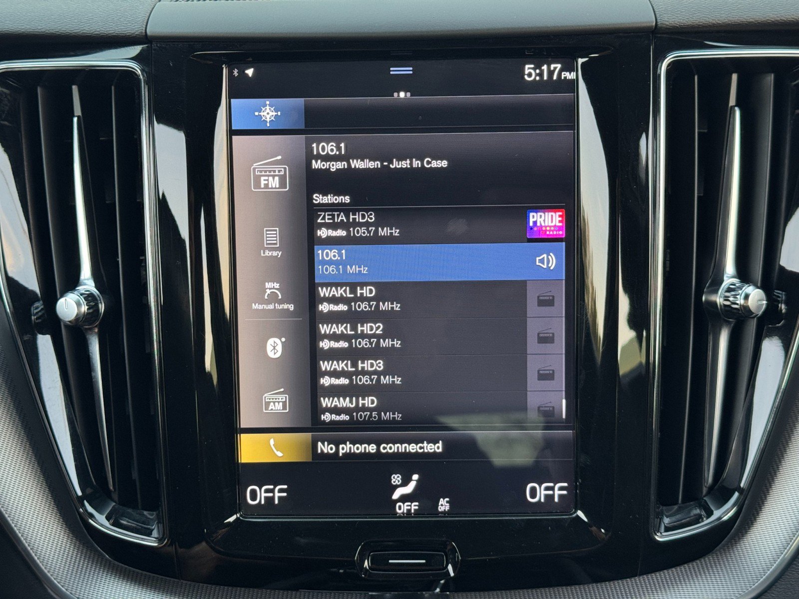 Used 2019 Volvo XC60 T5 R-Design w/ Protection Package image 25