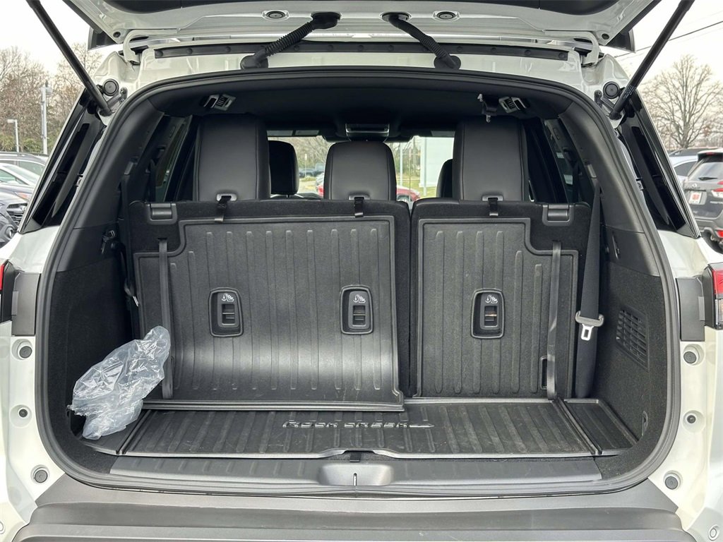 Used 2024 Nissan Pathfinder Rock Creek image 14