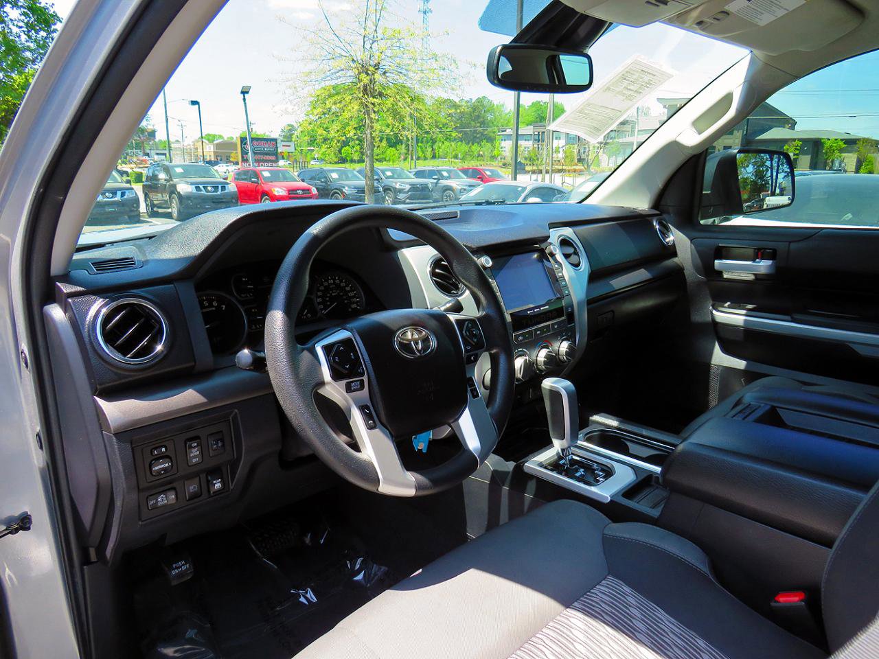 Used 2021 Toyota Tundra SR5 AWD/4WD image 12