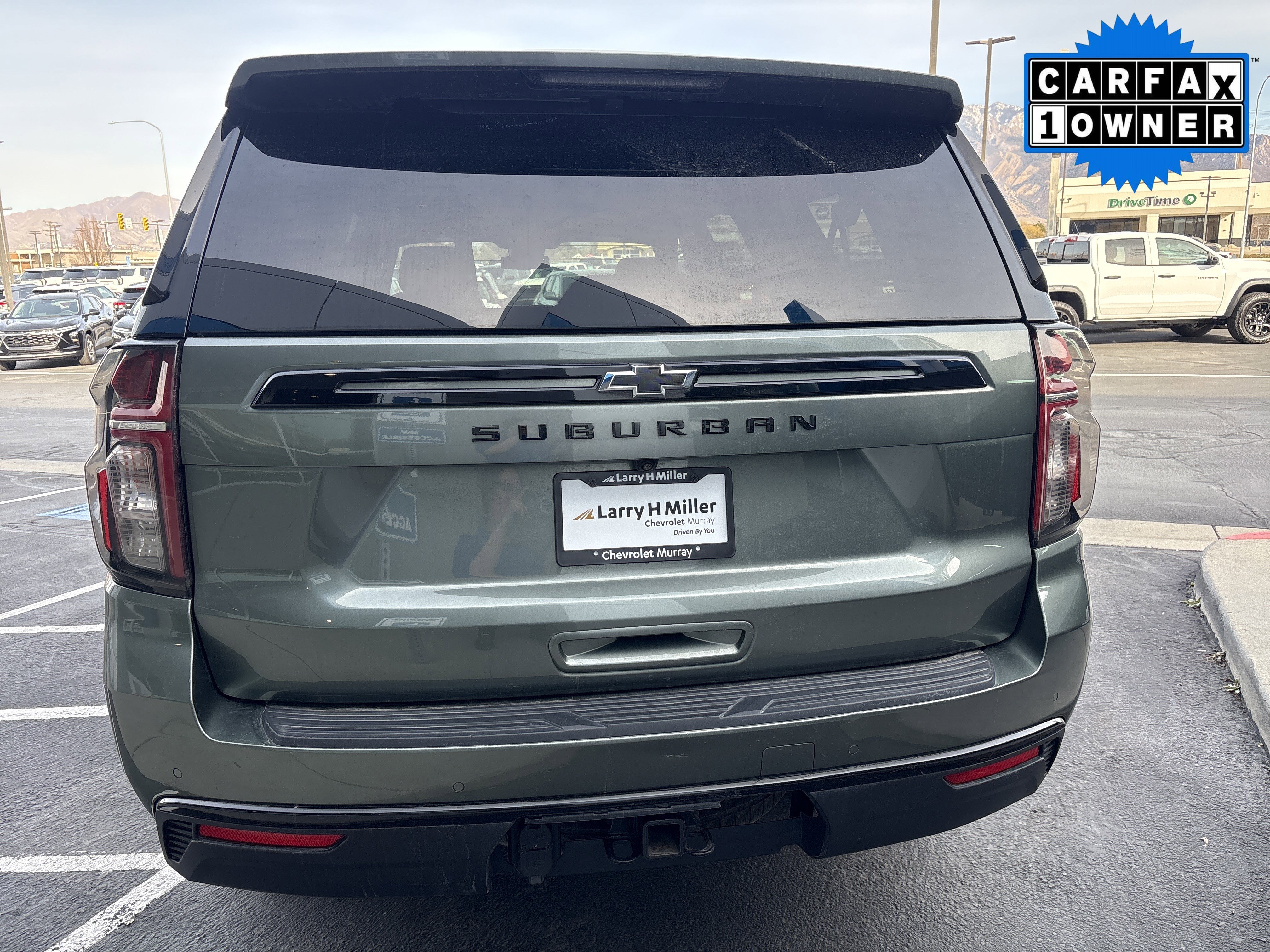 Used 2023 Chevrolet Suburban Z71 w/ Luxury Package image 5