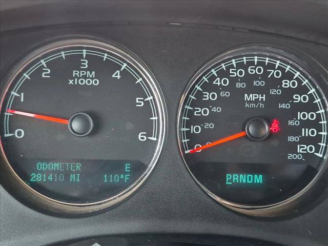 Used 2013 Chevrolet Suburban LT RWD image 8