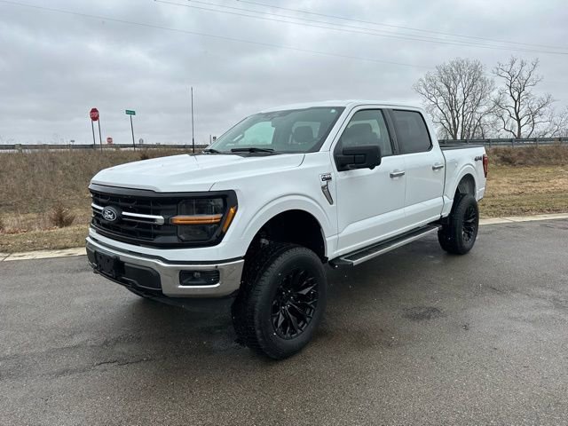 Used 2024 Ford F150 XLT w/ Tow/Haul Package image 3