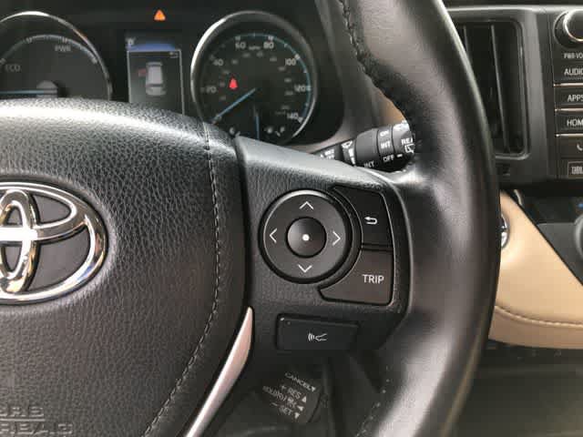 Used 2017 Toyota RAV4 Limited AWD/4WD image 32