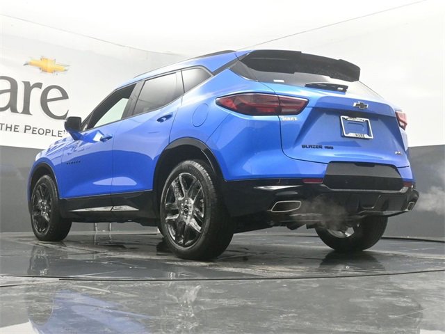 Used 2025 Chevrolet Blazer RS w/ Driver Confidence II Package image 5