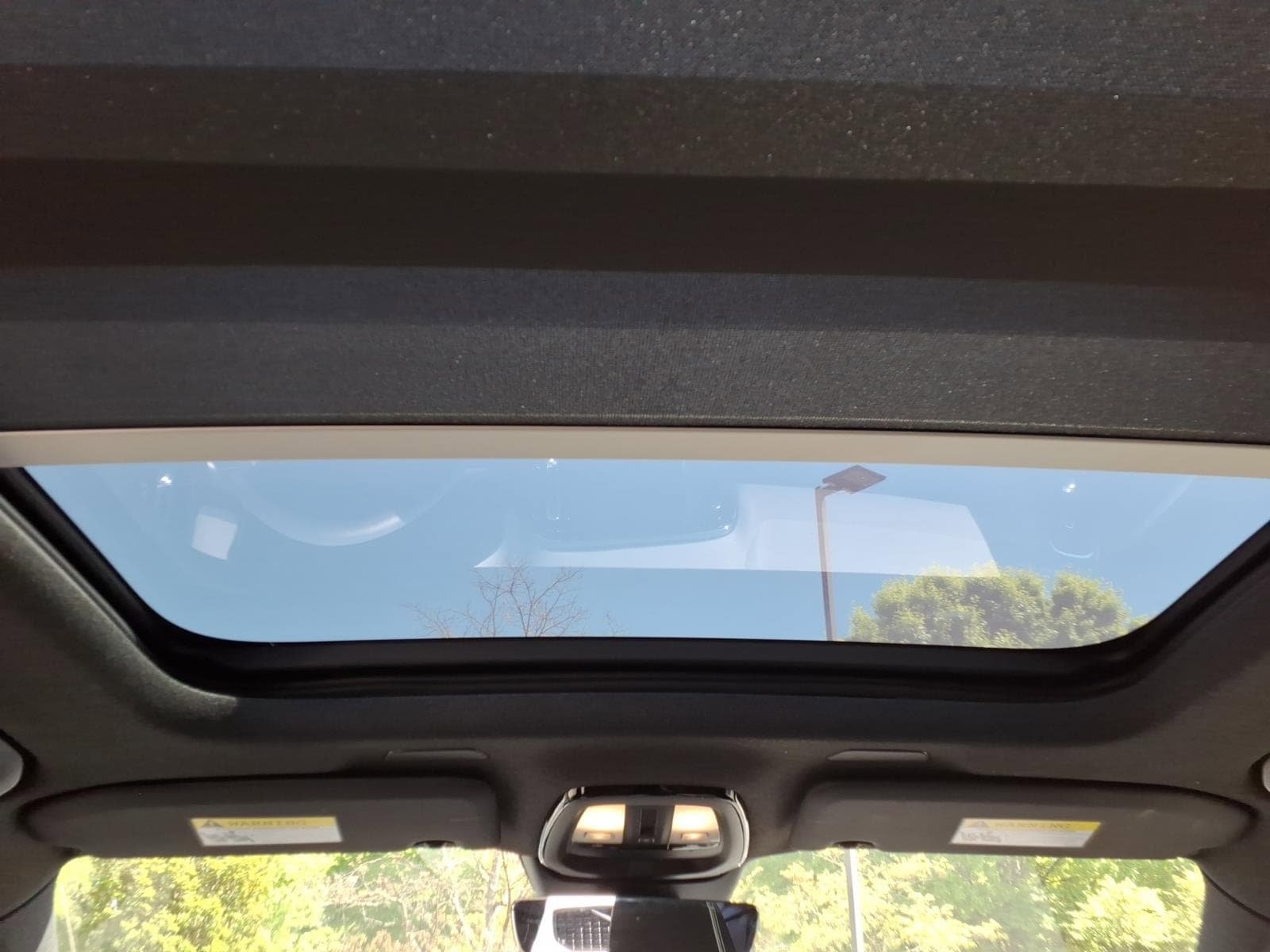 Certified 2024 Volvo XC40 Recharge Ultimate RWD image 15