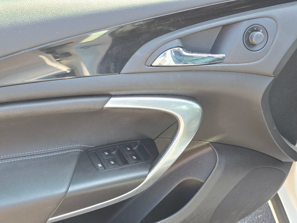 Used 2011 Buick Regal CXL Turbo FWD image 28
