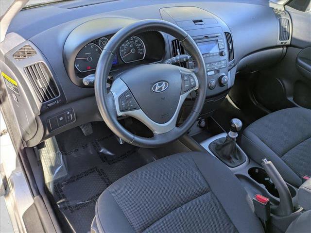 Used 2009 Hyundai Elantra image 10