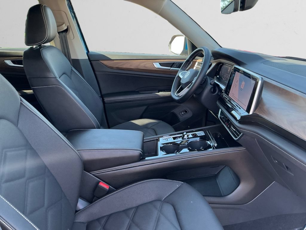 Used 2026 Volkswagen Atlas SE AWD/4WD image 15