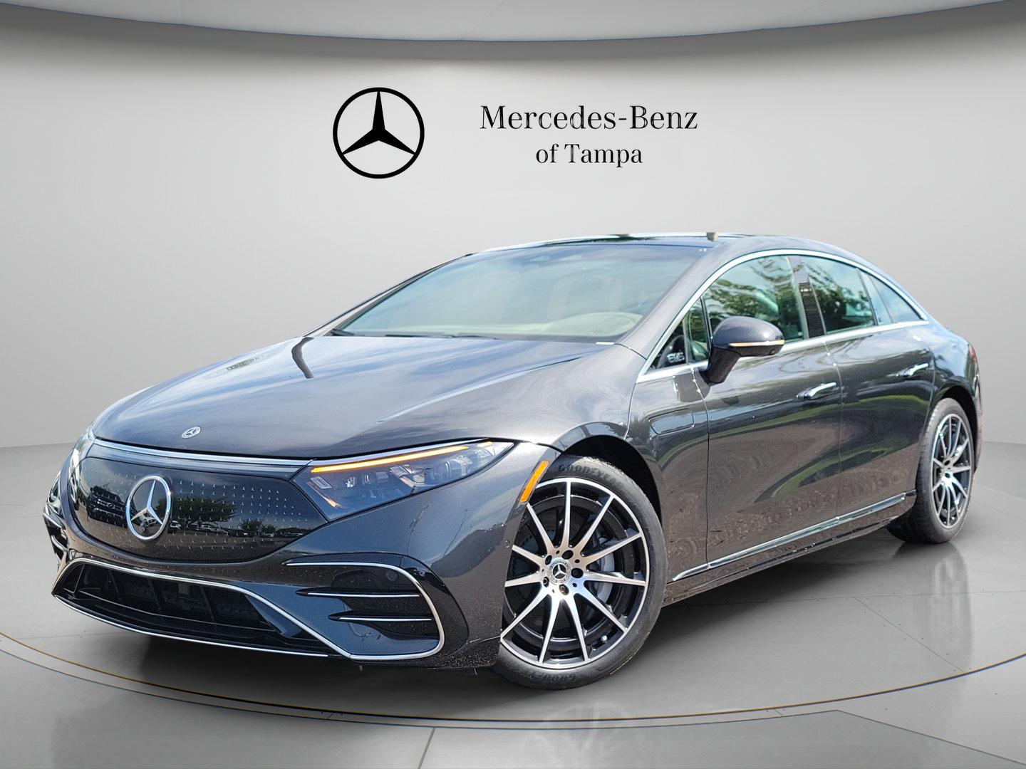 Certified 2024 Mercedes-Benz EQS 580 4MATIC Sedan 360° Tour