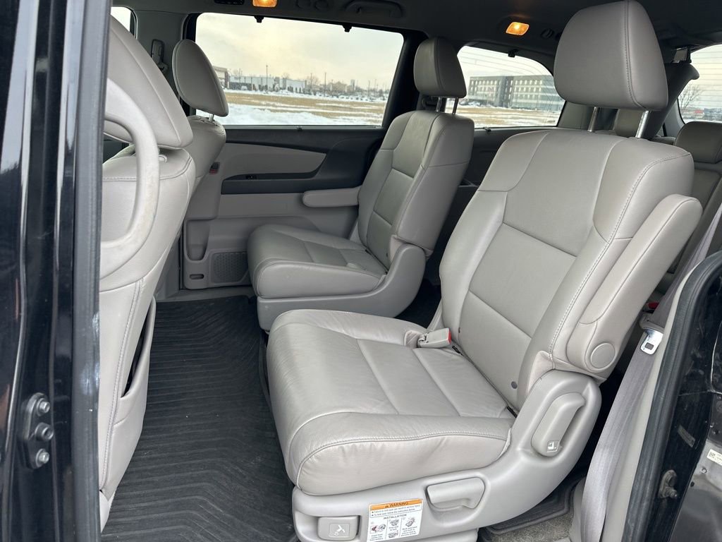 Used 2014 Honda Odyssey Touring image 16