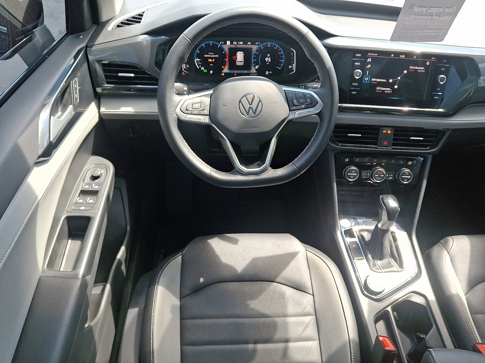 Certified 2022 Volkswagen Taos SEL image 11