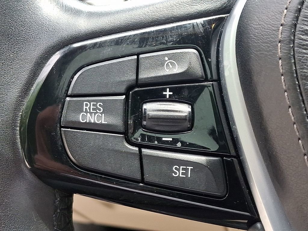 Used 2018 BMW 530i xDrive w/ Premium Package AWD/4WD image 23