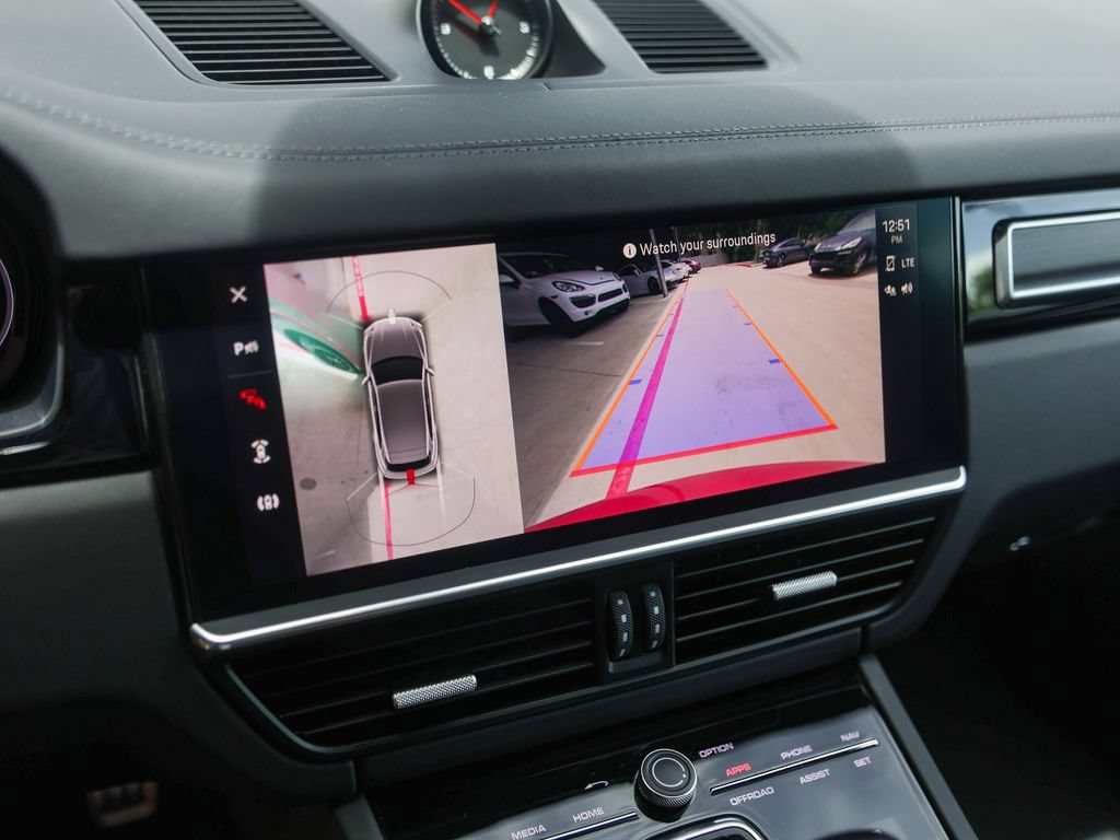 Certified 2023 Porsche Cayenne GTS AWD/4WD image 24