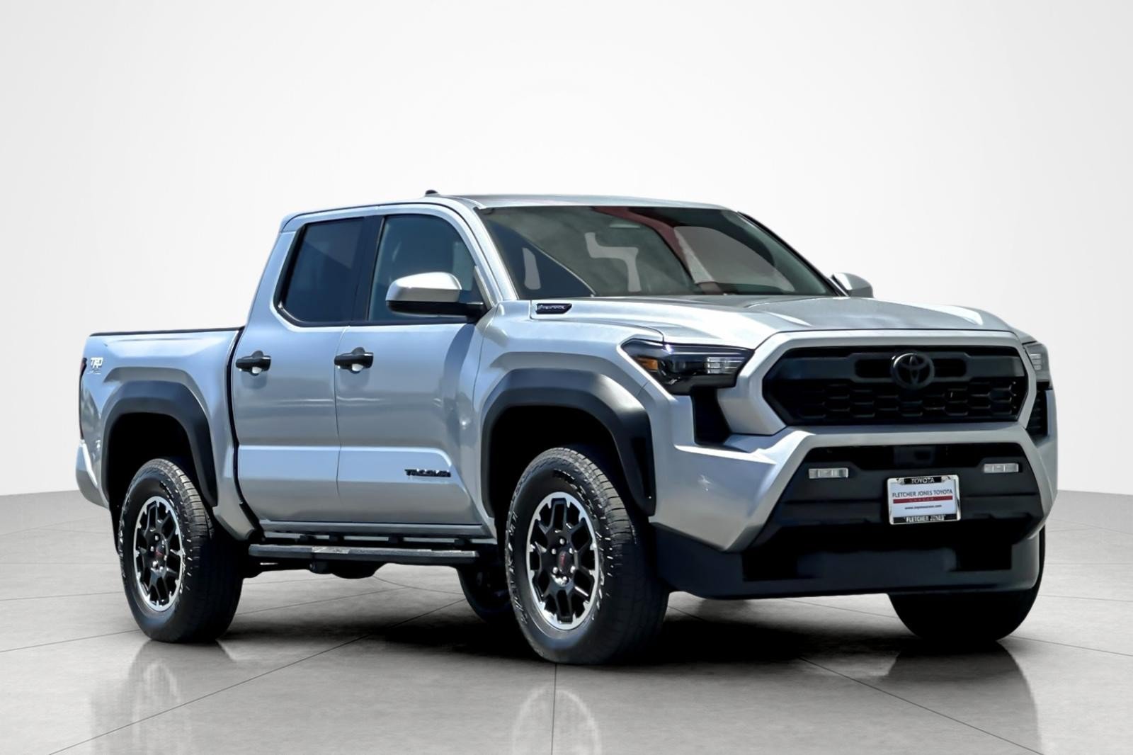 Certified 2025 Toyota Tacoma TRD Off-Road AWD/4WD image 7