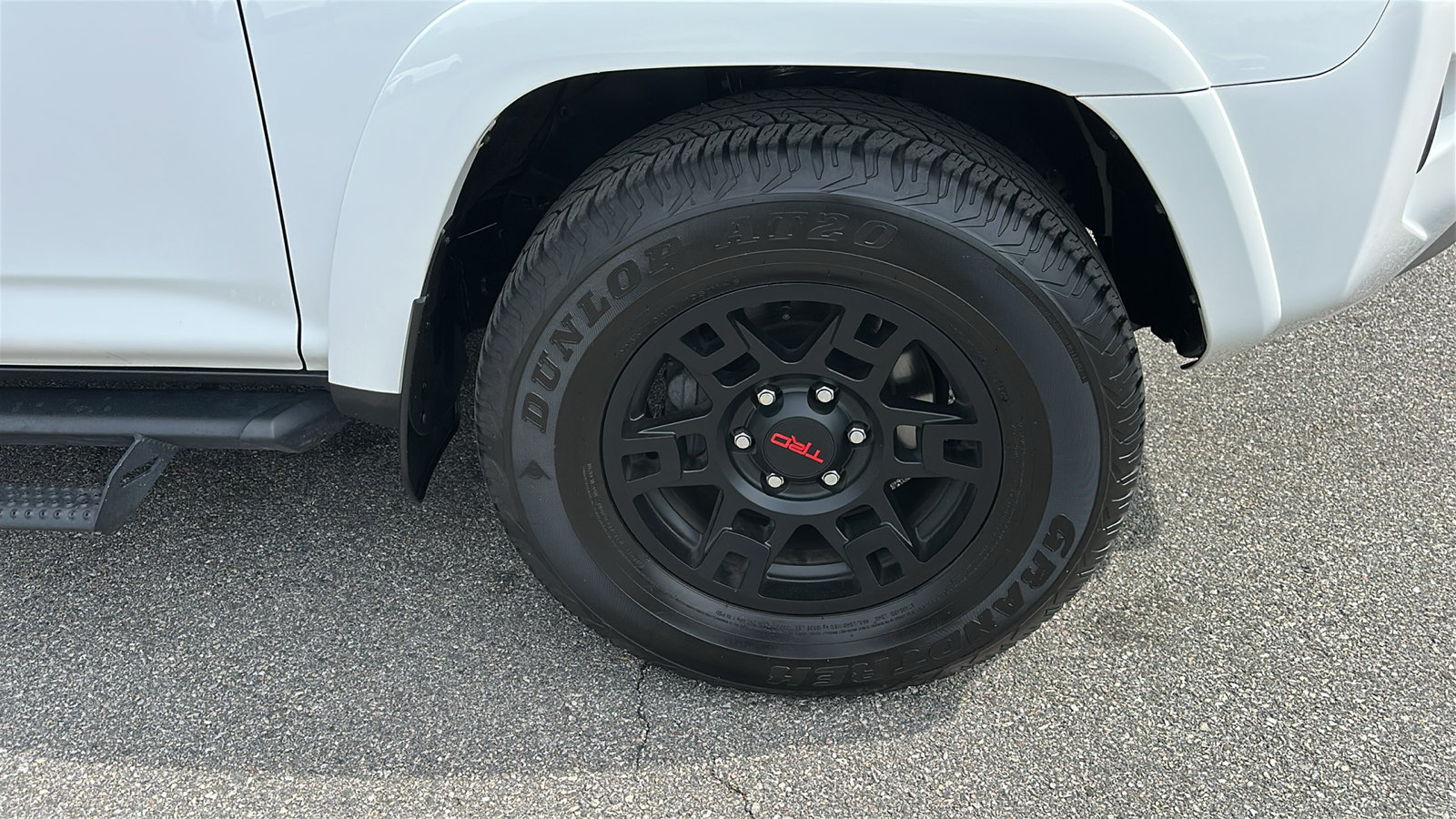 Used 2024 Toyota 4Runner TRD Off-Road Premium w/ Off Road Premium Plus Package AWD/4WD image 9