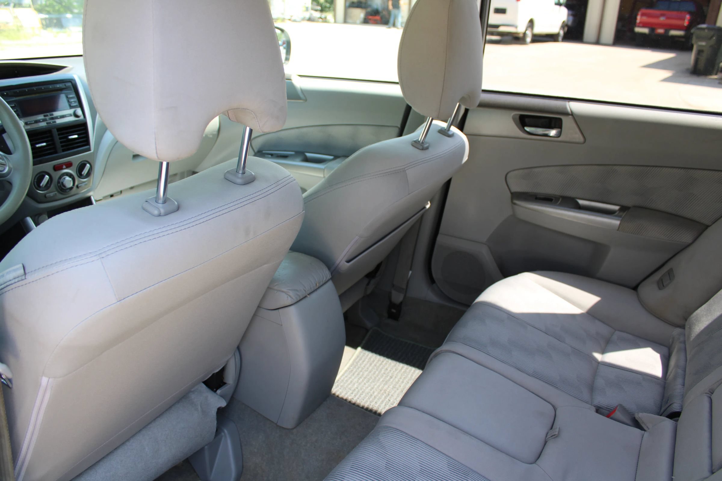 Used 2010 Subaru Forester 2.5X Premium w/ Popular Equipment Group 1A AWD/4WD image 19