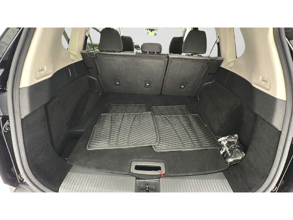 Used 2023 Nissan Rogue SV AWD/4WD image 21