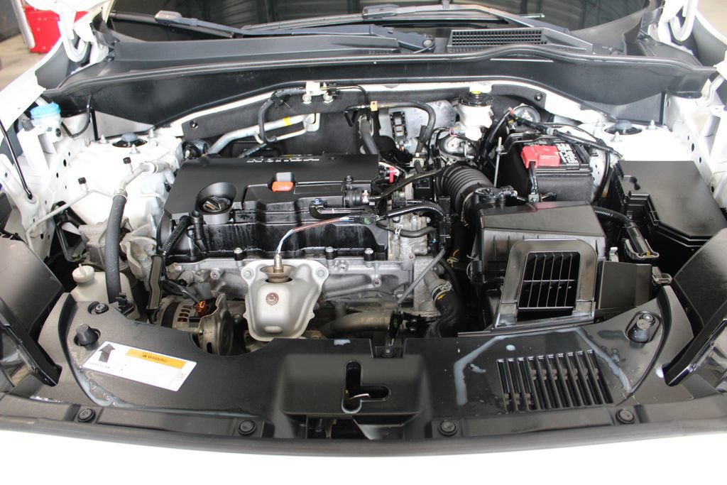 Used 2024 Honda HR-V LX image 8
