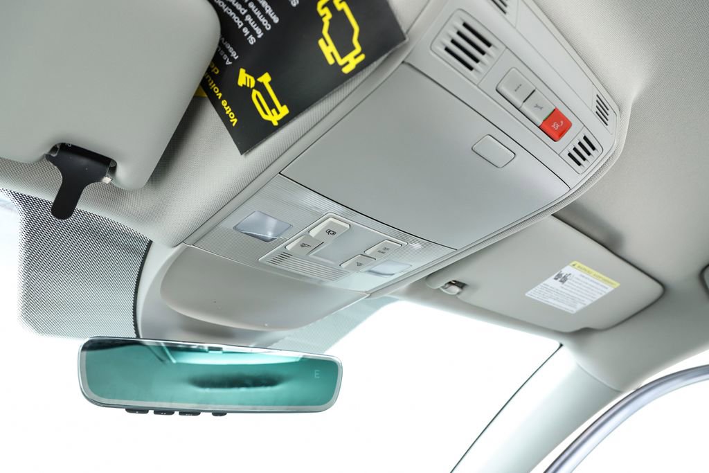 New 2026 Volkswagen Taos SE image 63