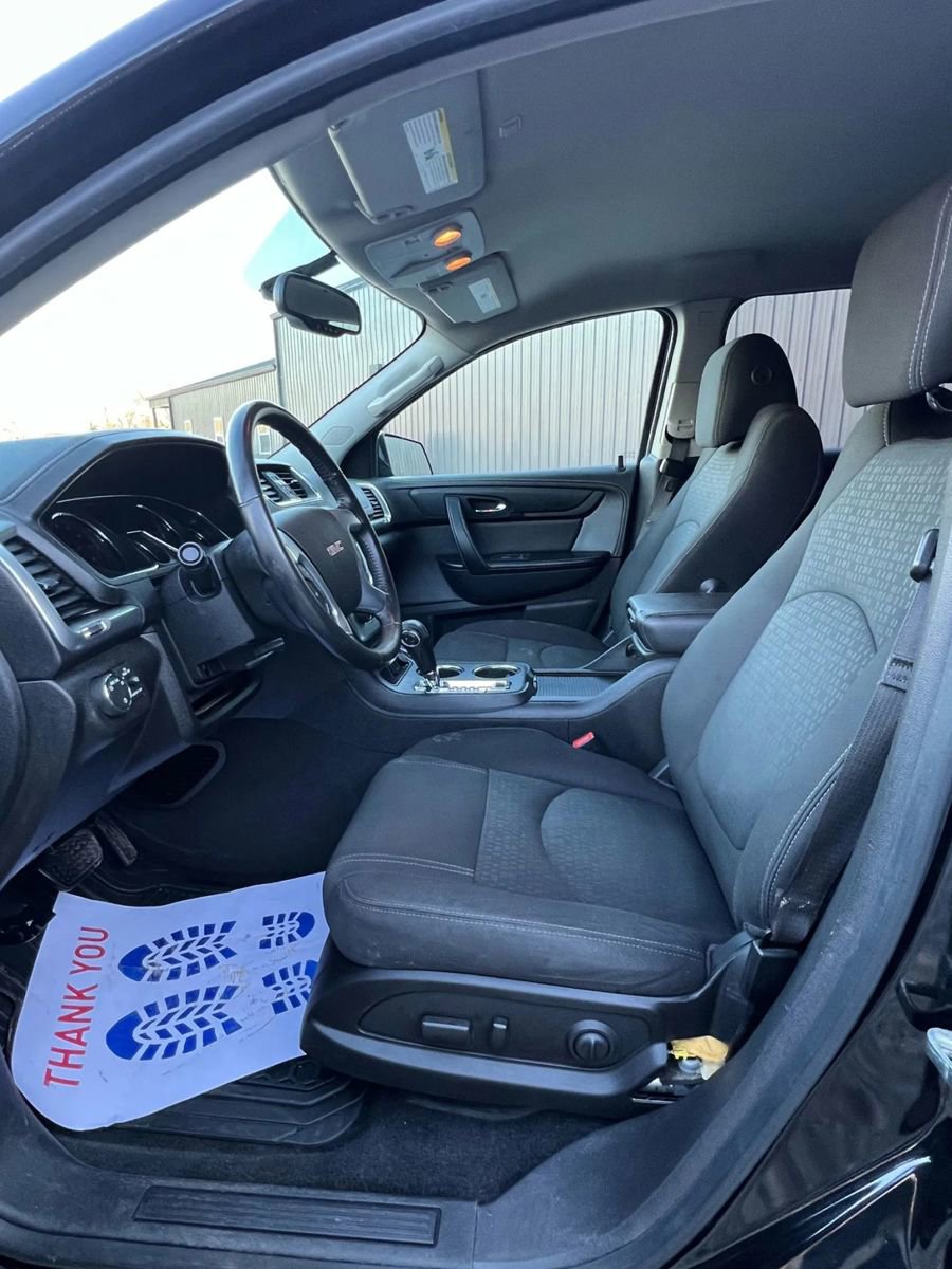 Used 2016 GMC Acadia SLE image 9