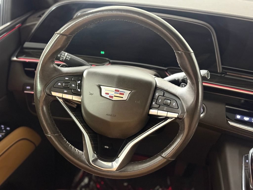 Used 2021 Cadillac Escalade ESV Premium Luxury AWD/4WD image 11