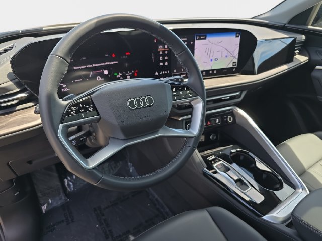 Used 2025 Audi Q5 Premium w/ Convenience Package AWD/4WD image 19