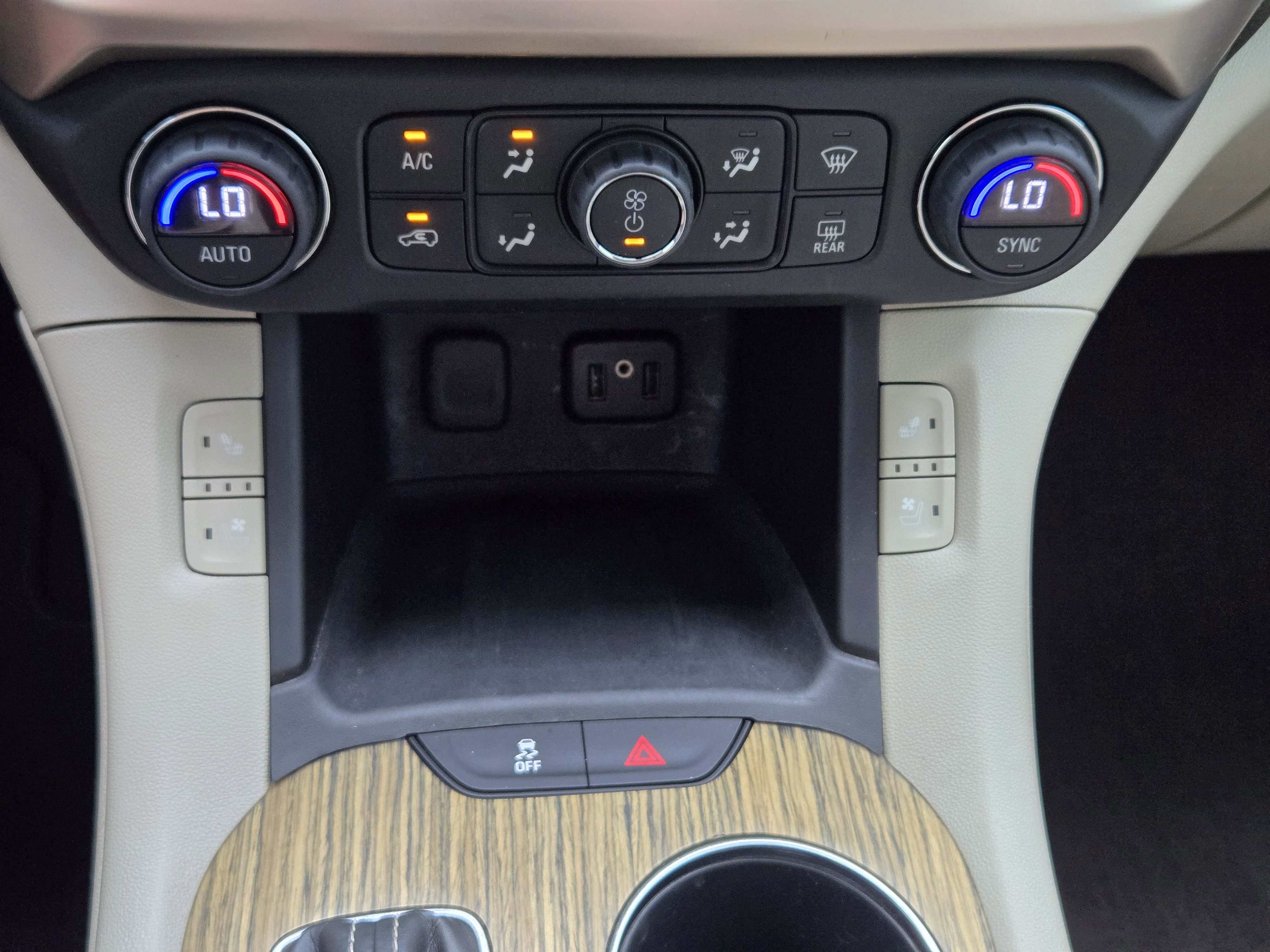 Used 2017 GMC Acadia Denali w/ Technology Package image 14