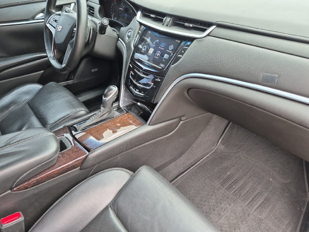 Used 2016 Cadillac XTS FWD image 15