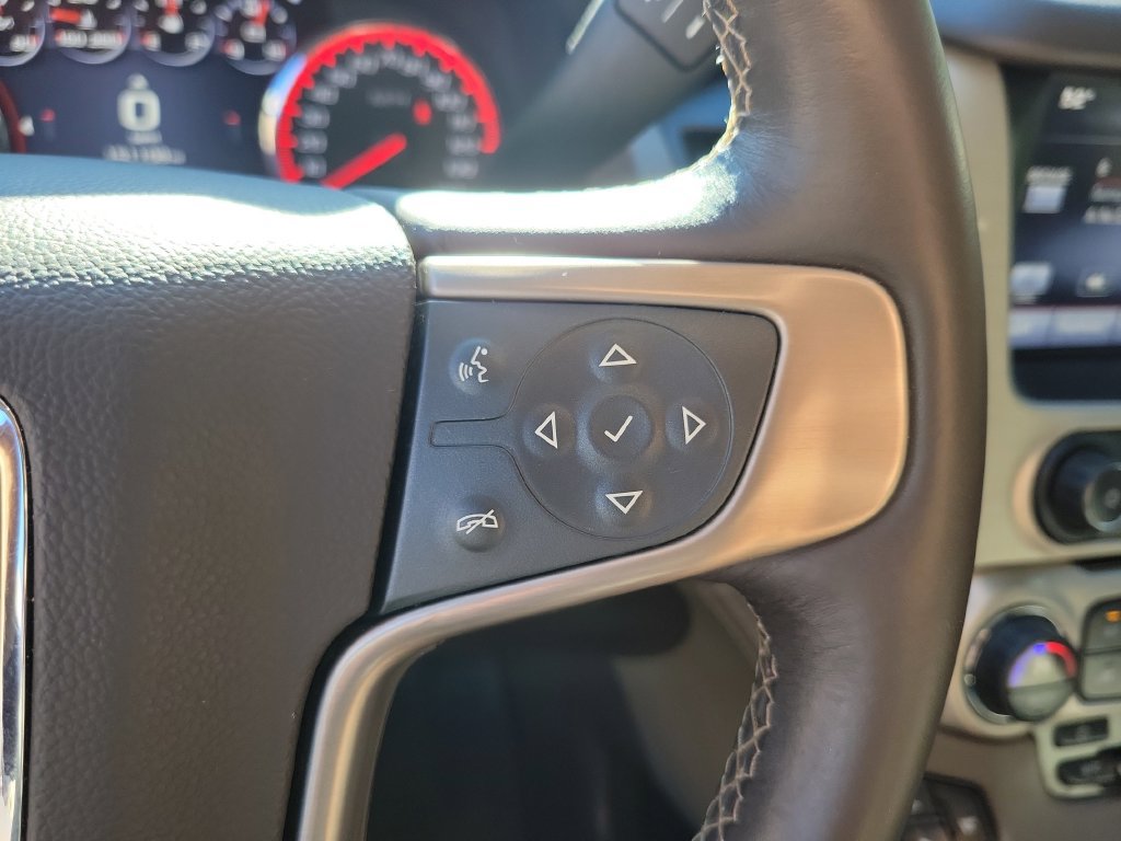 Used 2015 GMC Yukon Denali w/ Open Road Package AWD/4WD image 36