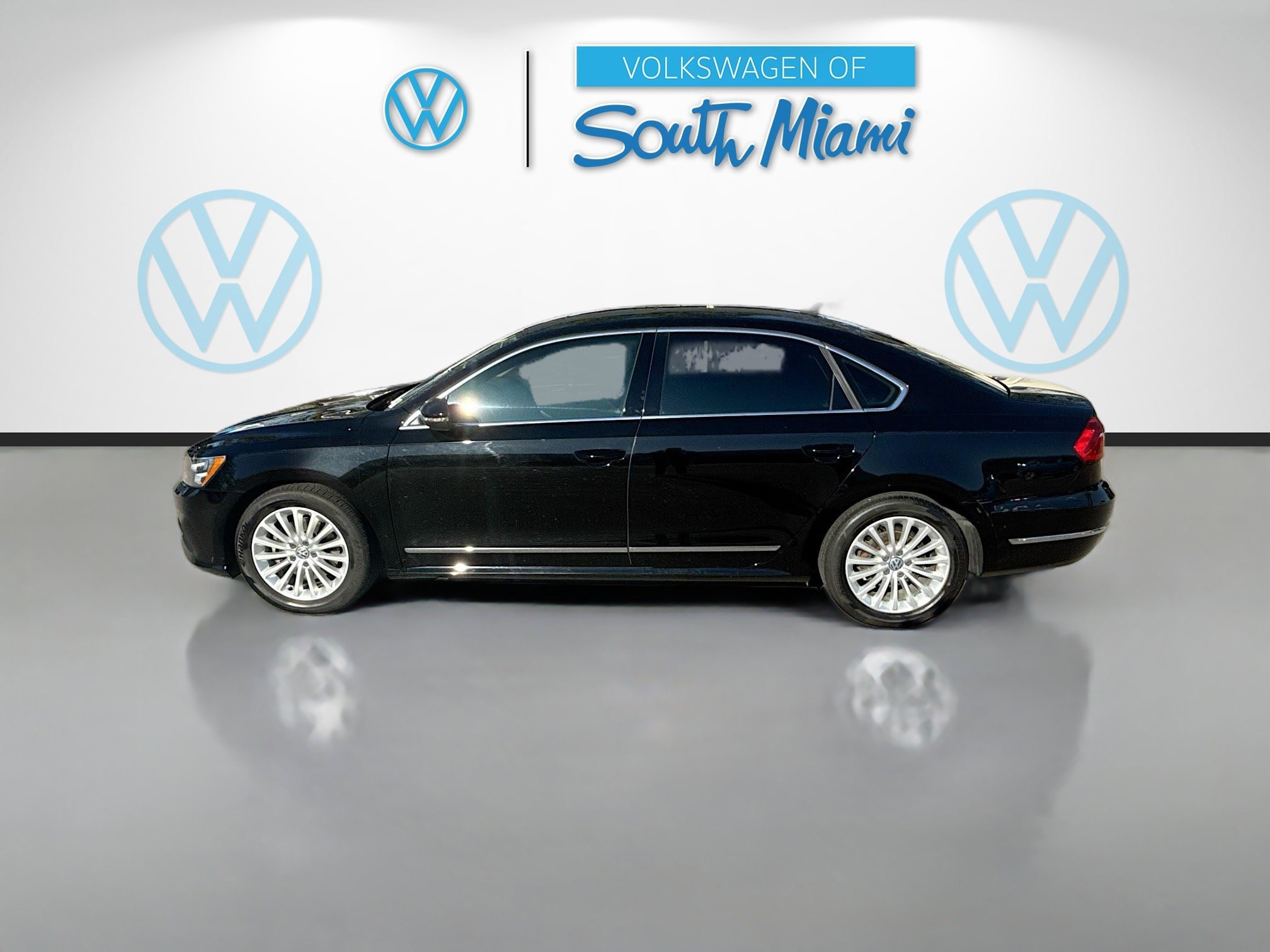 Used 2016 Volkswagen Passat 1.8T SE image 4