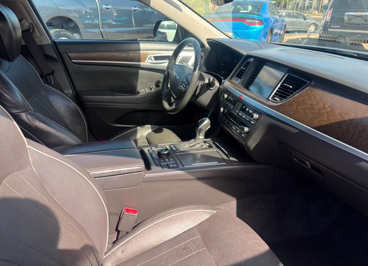 Used 2017 Genesis G80 3.8 w/ Option Group 03 RWD image 4