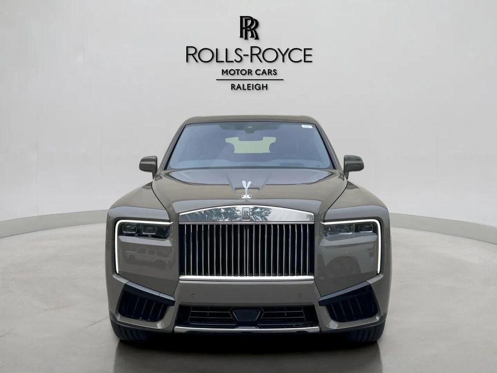 New 2026 Rolls-Royce Cullinan AWD/4WD image 2