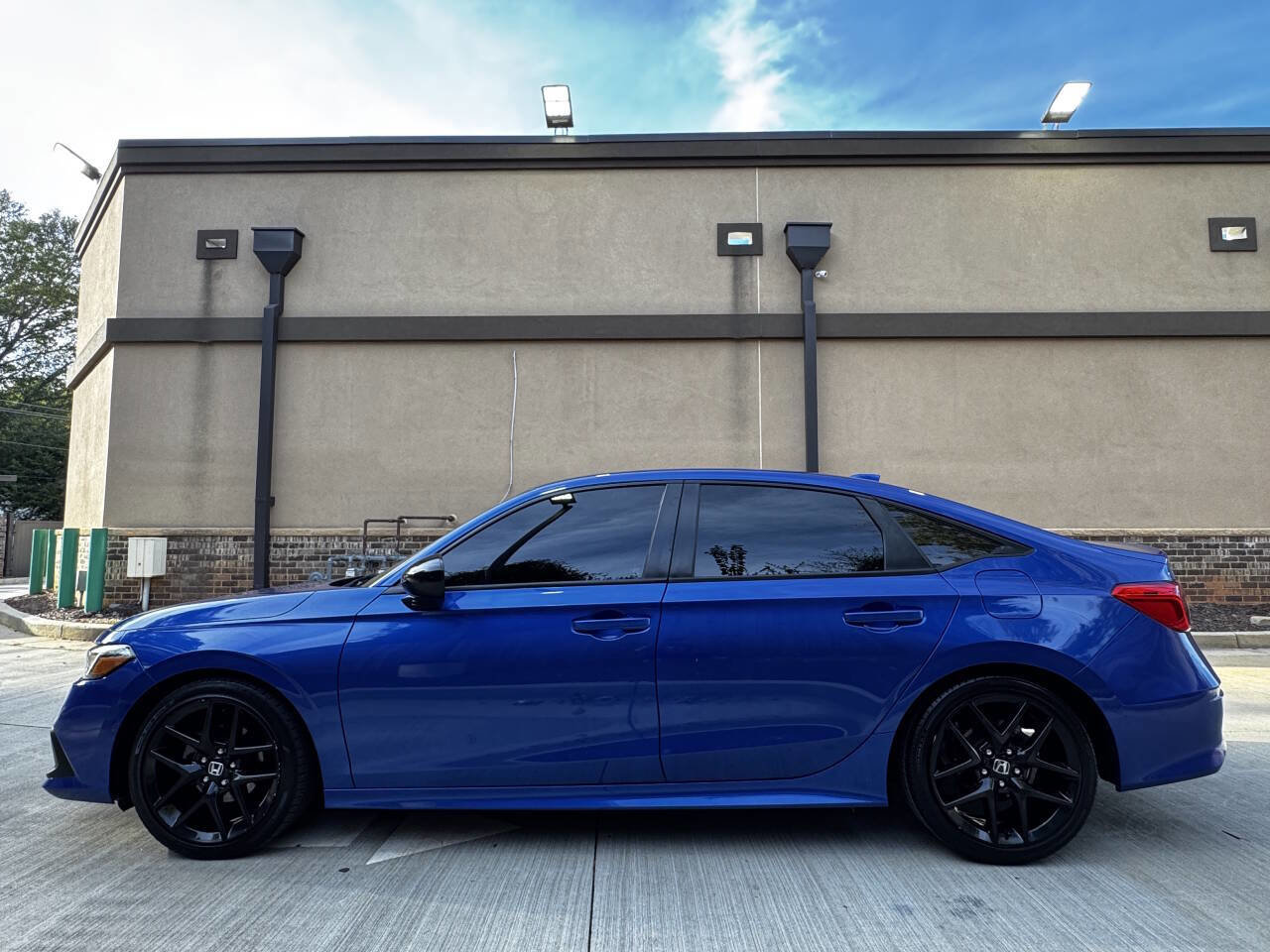 Used 2022 Honda Civic Sport image 5