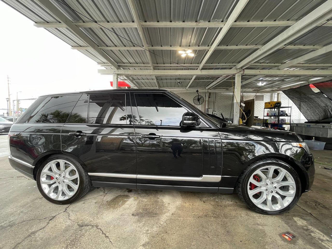 Used 2016 Land Rover Range Rover HSE AWD/4WD image 12