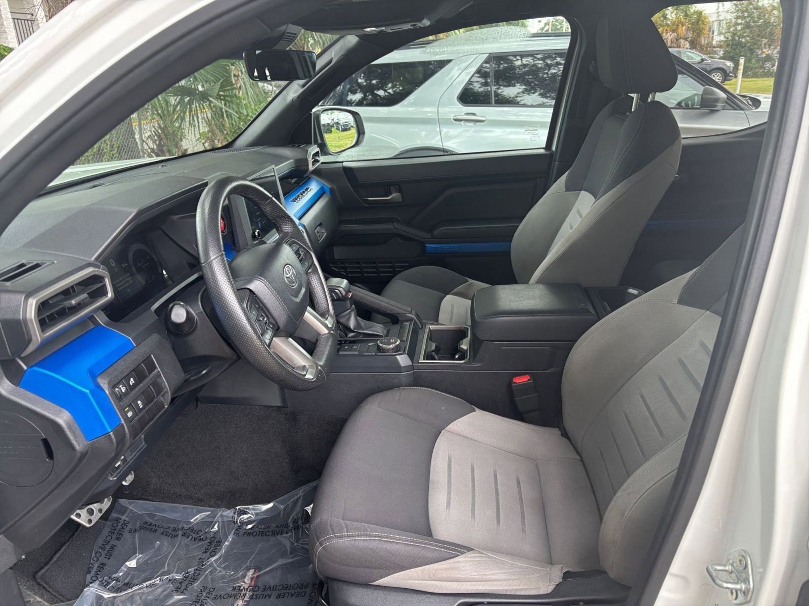 Used 2024 Toyota Tacoma TRD Sport image 28