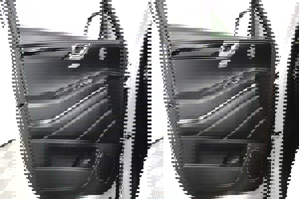 Used 2021 Genesis GV80 2.5T image 39