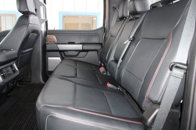 Used 2024 Ford F250 Lariat w/ Black Appearance Package image 29