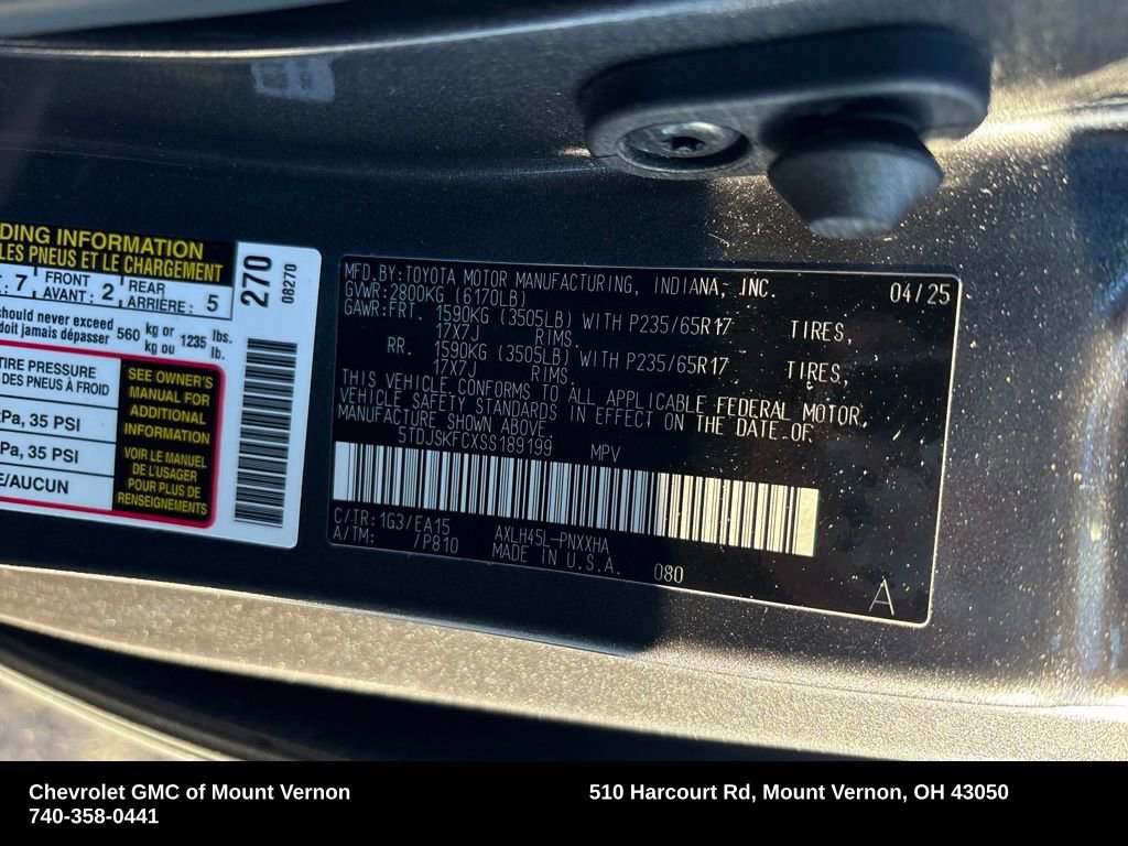 Used 2025 Toyota Sienna XLE w/ XLE Plus Package image 32