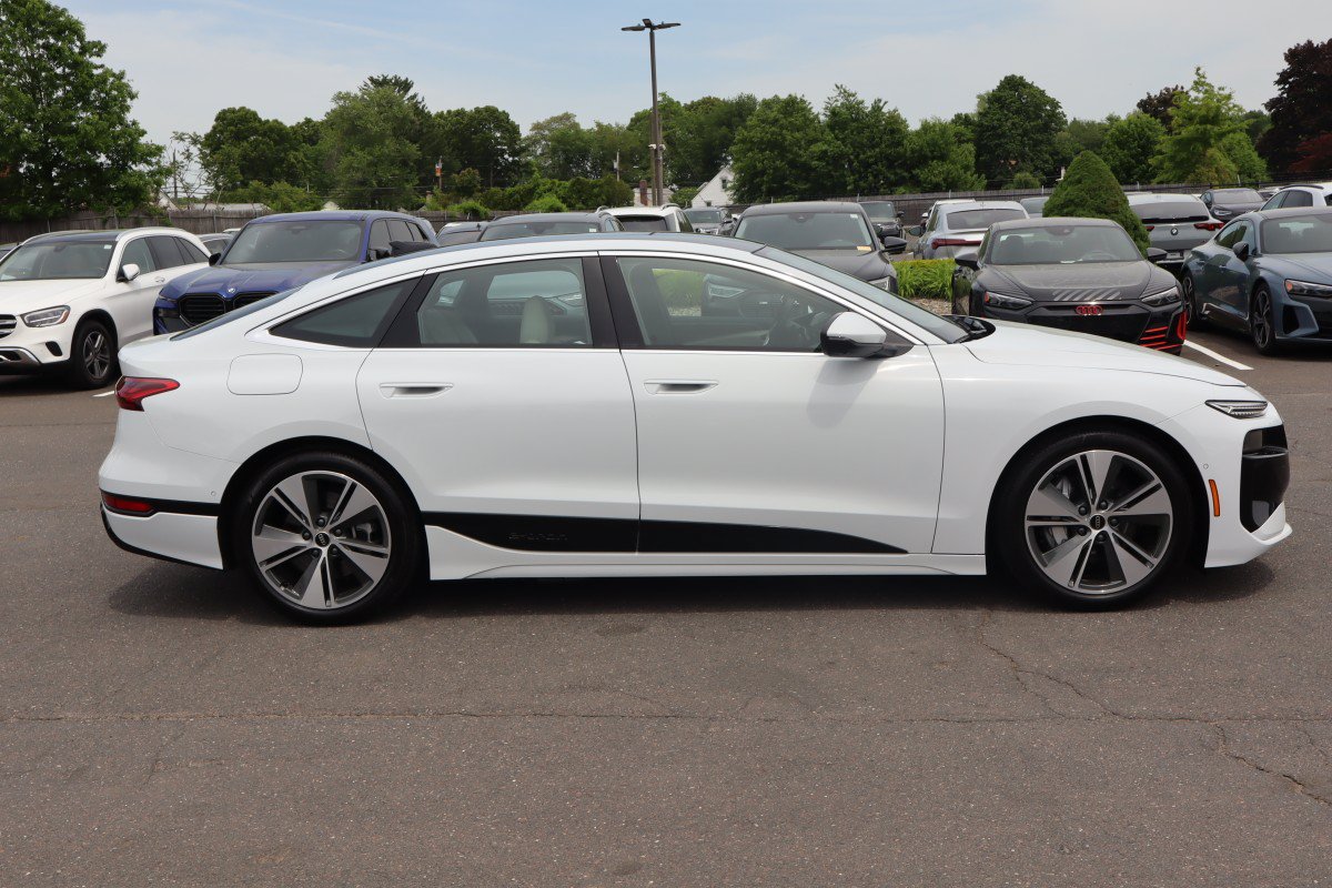 Used 2025 Audi A6 e-tron Prestige w/ Beige Warm Weather Package AWD/4WD image 4