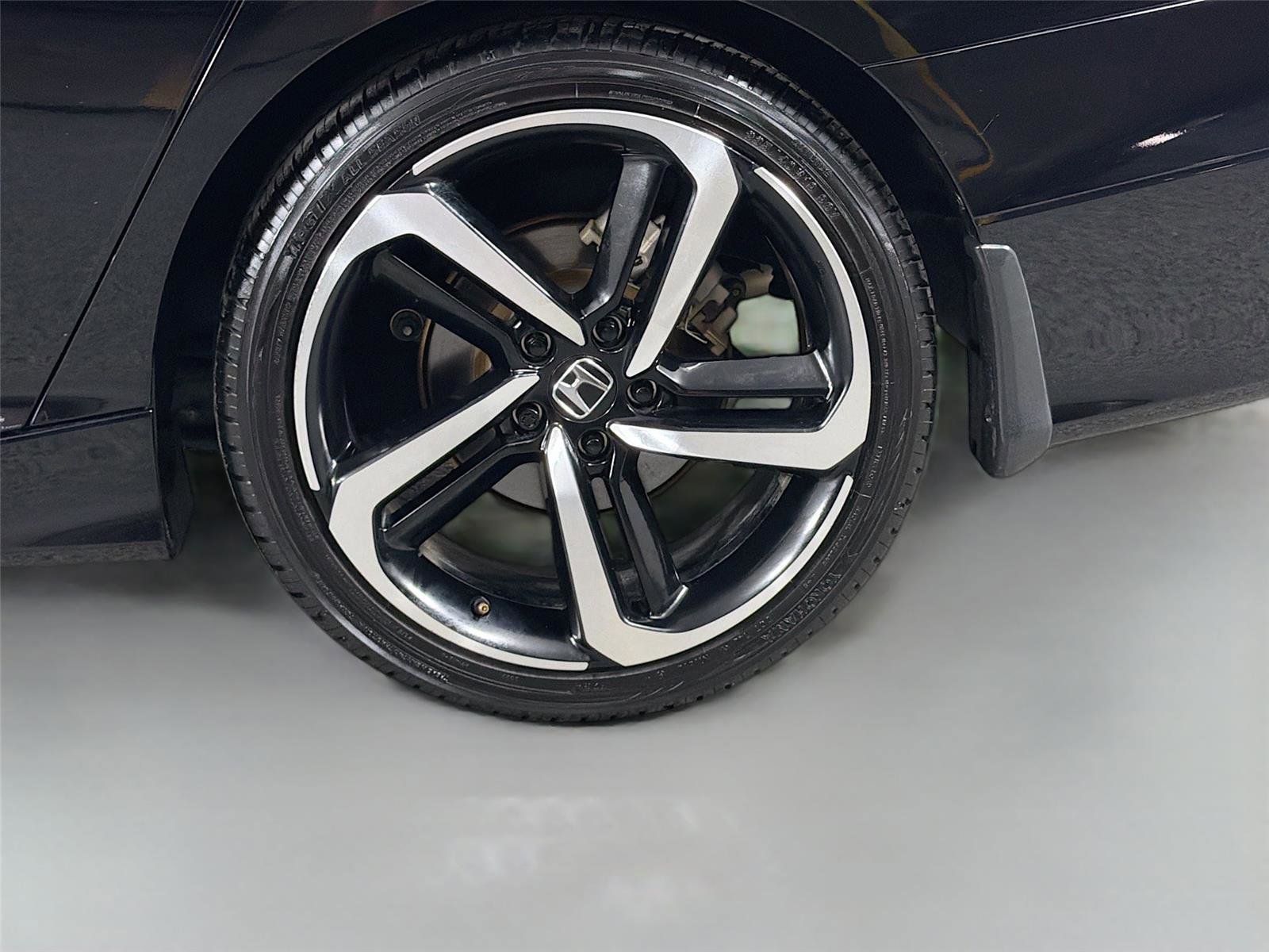 Used 2022 Honda Accord Sport image 26