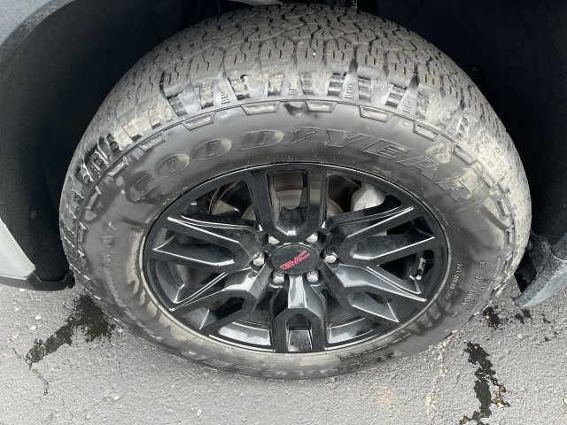 Used 2025 GMC Sierra 1500 Elevation AWD/4WD image 25