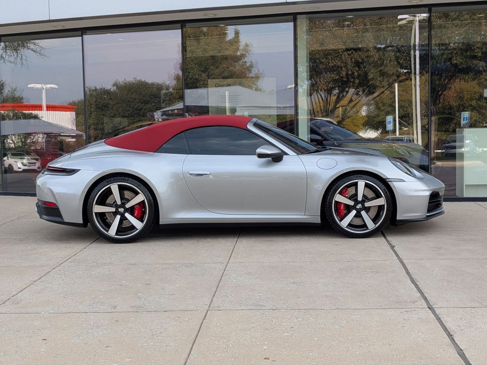 Used 2025 Porsche 911 Carrera S image 8